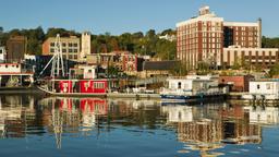 Dubuque car hire