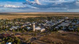 Hotels near Longreach Airport