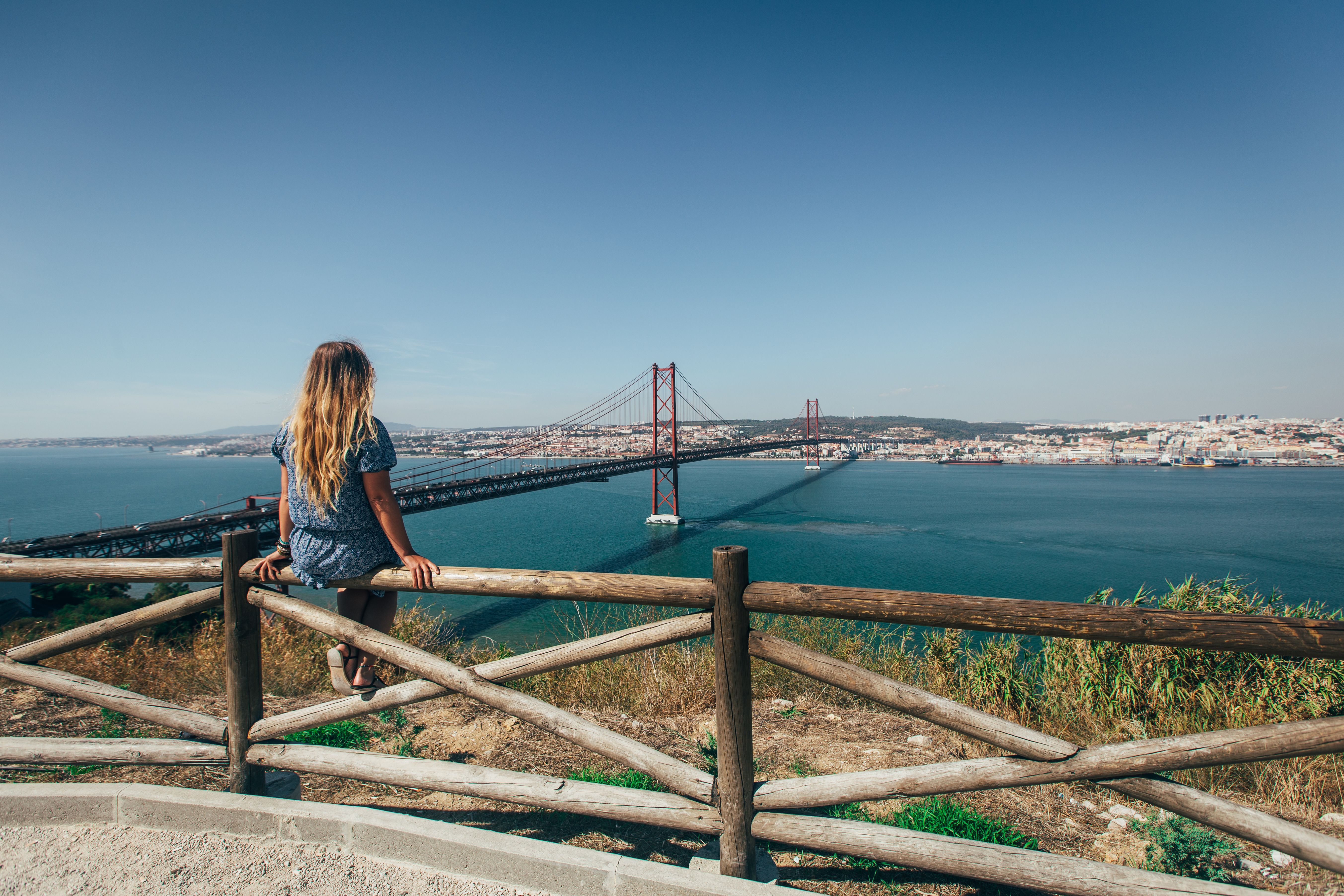 Find cheap flights from Johannesburg to Lisbon