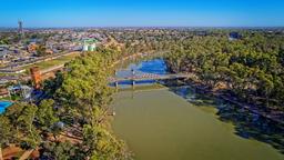 Swan Hill Hotels