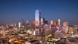 Dallas hotels near Dallas City Hall