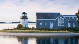 Hotels near Barnstable airport
