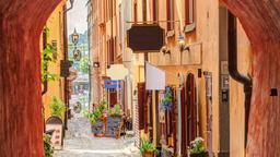 Find cheap flights to Sweden
