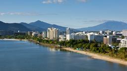 Find cheap flights from Johannesburg to Cairns