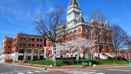 Clarksville car hire