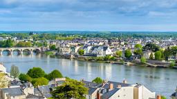 Saumur hotel directory