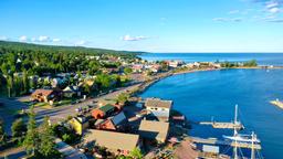 Grand Marais hotel directory