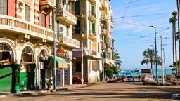 Find cheap flights from Cape Town to Egypt