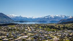 Find cheap flights from Cape Town to New Zealand