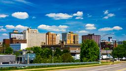 Hotels near Youngstown airport