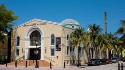 Miami Beach hotels near Jewish Museum of Florida