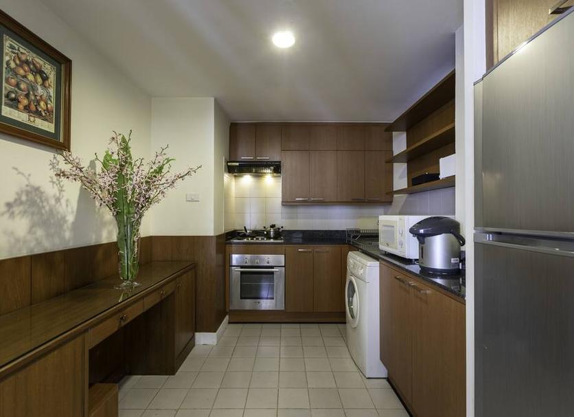 Kitchen Photo
