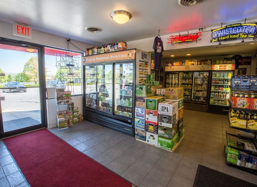Shop Photo