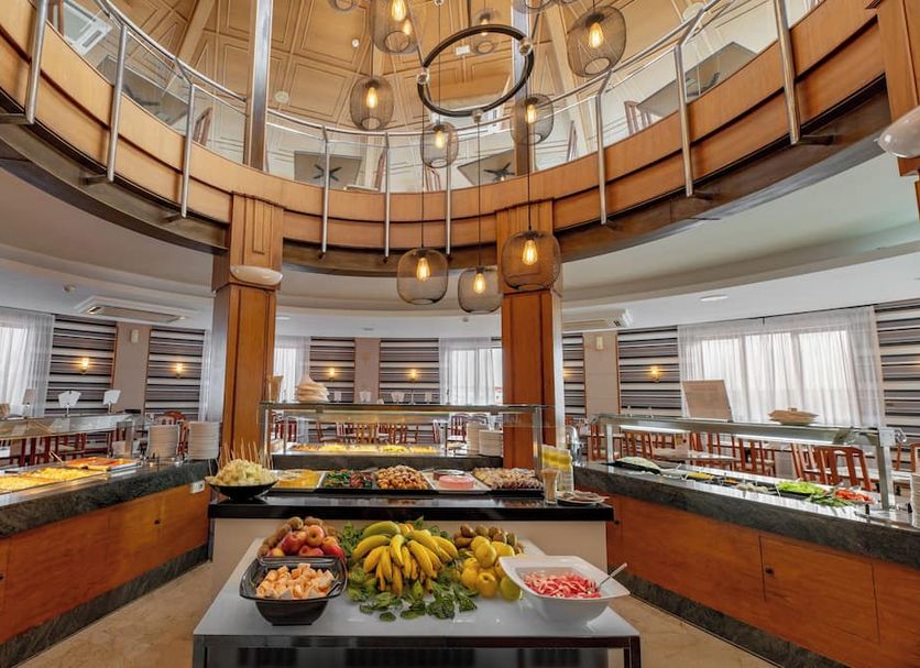 Buffet Photo