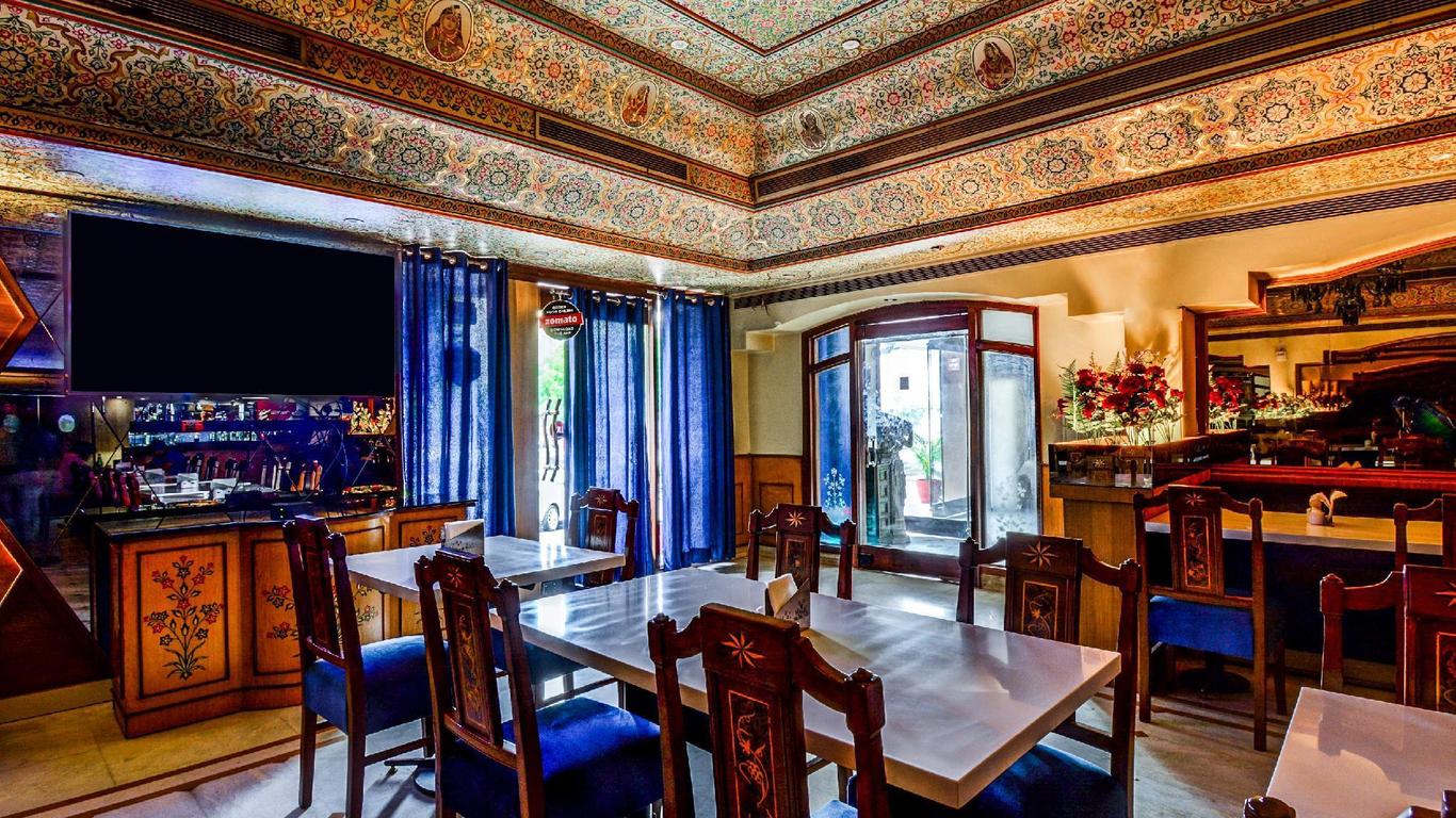 Hotel Ashish