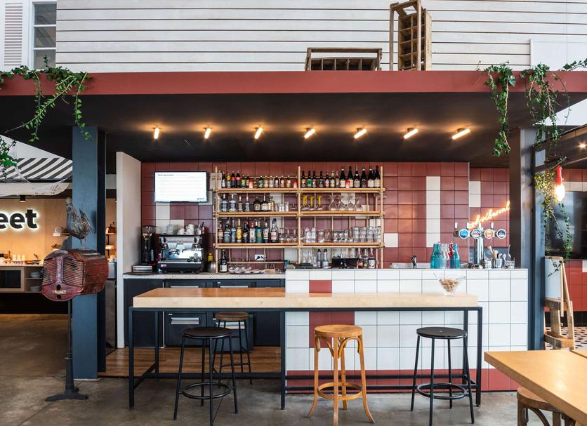 Bar Photo