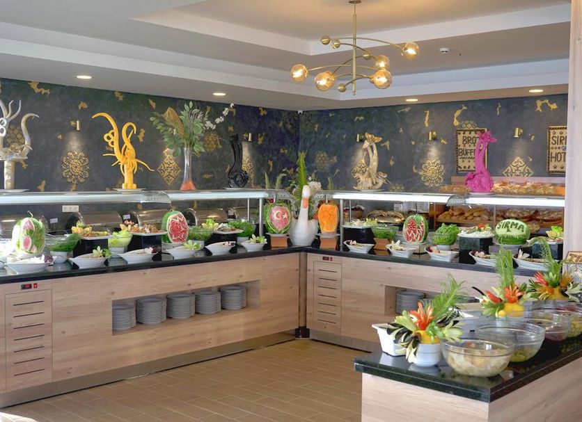 Buffet Photo