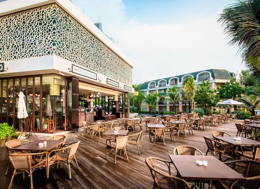 Restaurant Photo