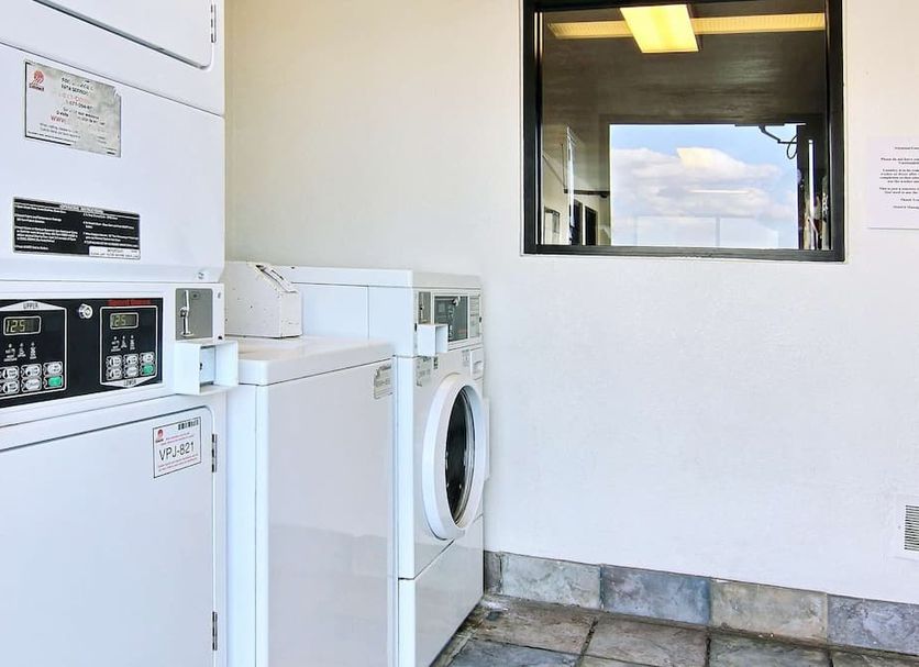 Laundry facility Photo