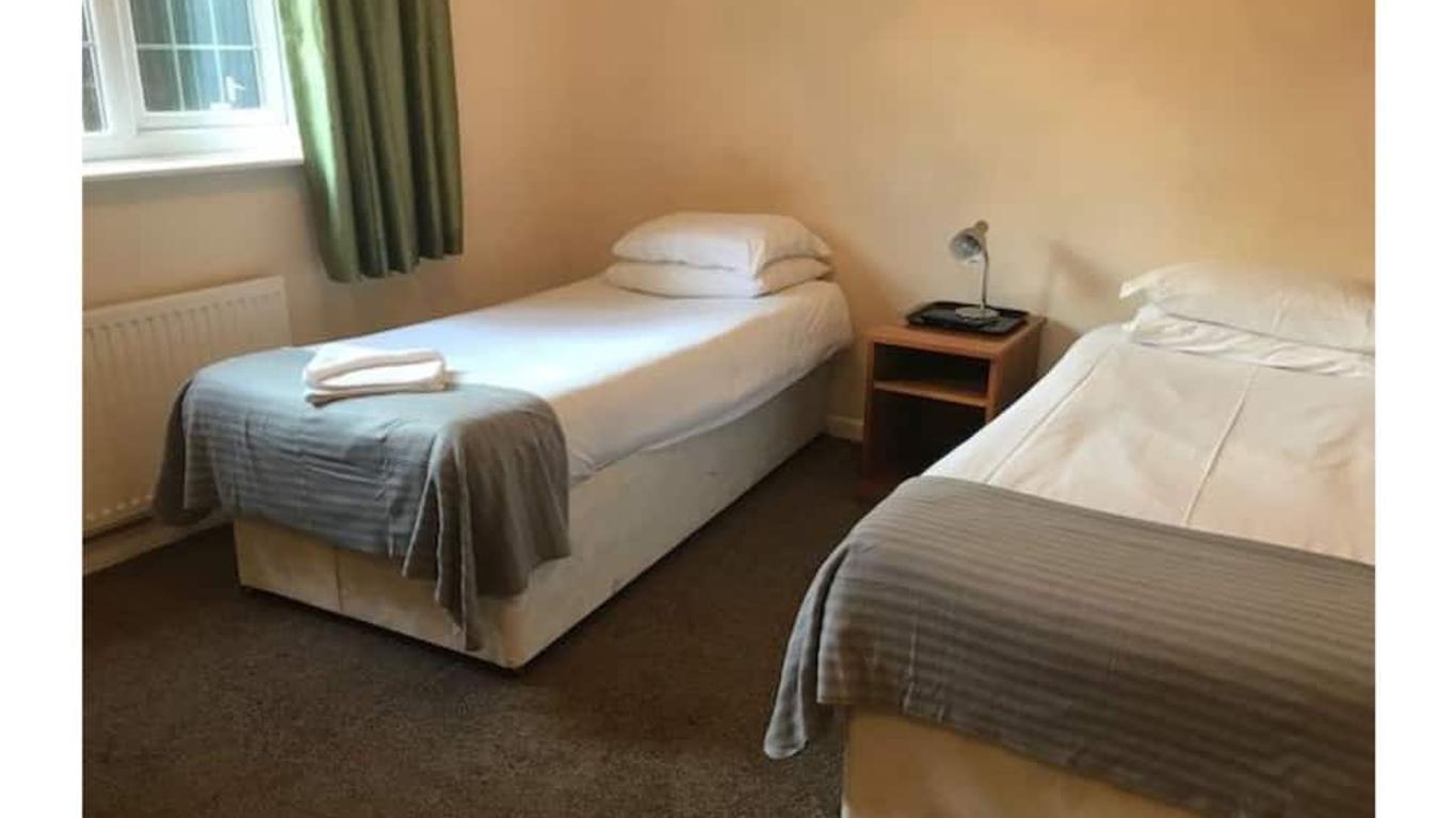 The Admirals Inn Guest House