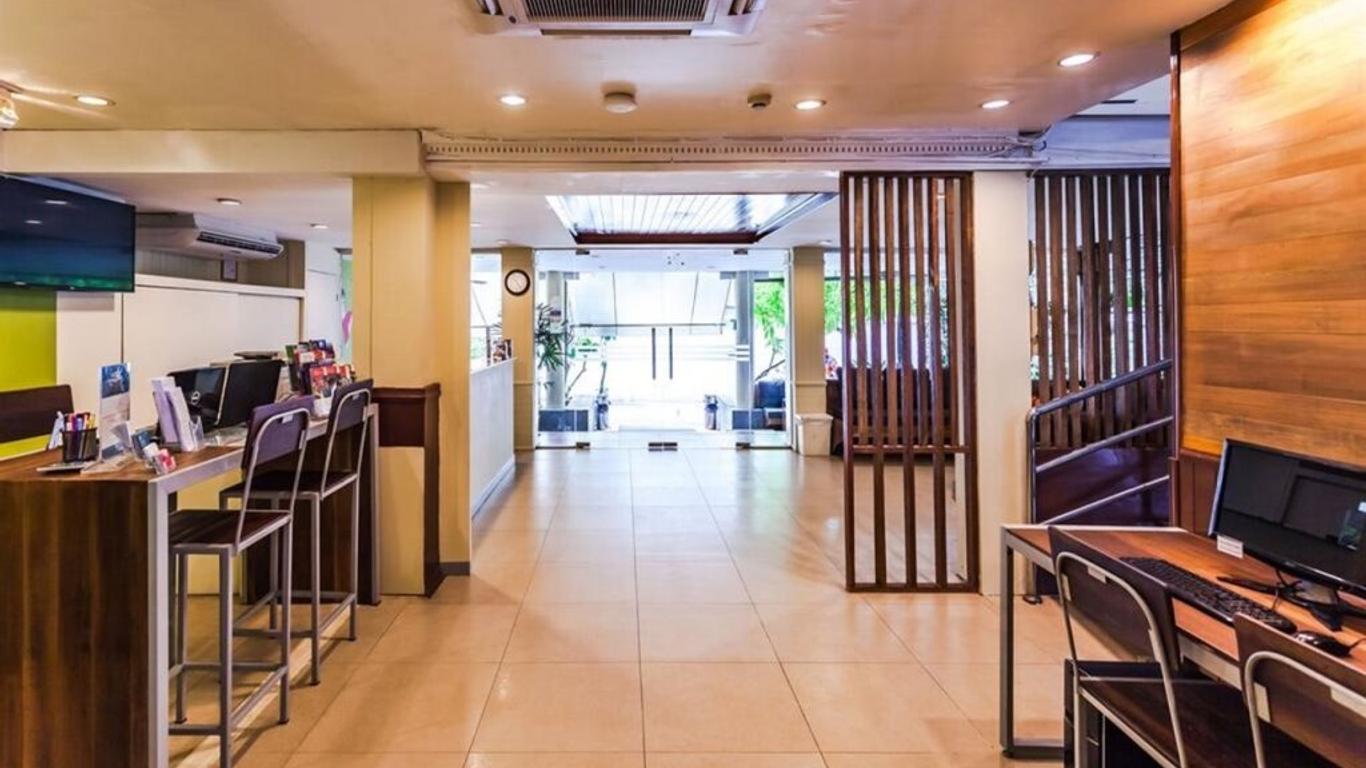 New Road Guest House - Hostel