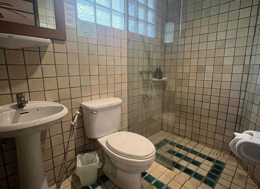 Bathroom Photo