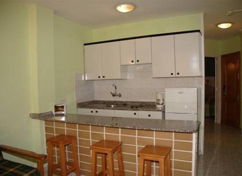 Kitchen Photo