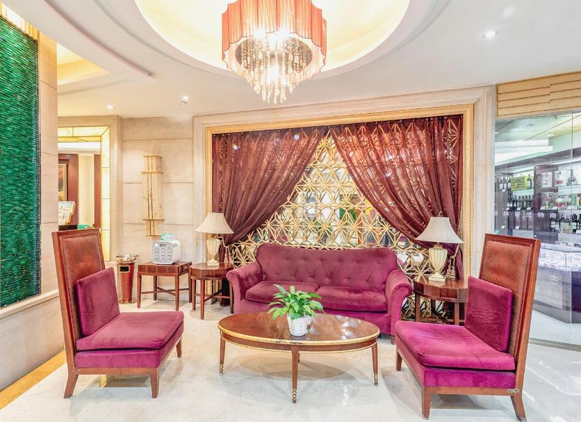 Lounge Photo
