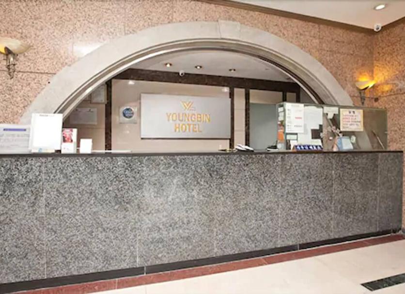 Front desk Photo