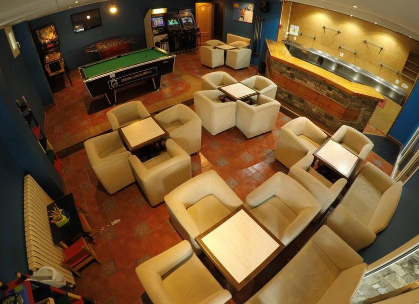 Lounge Photo