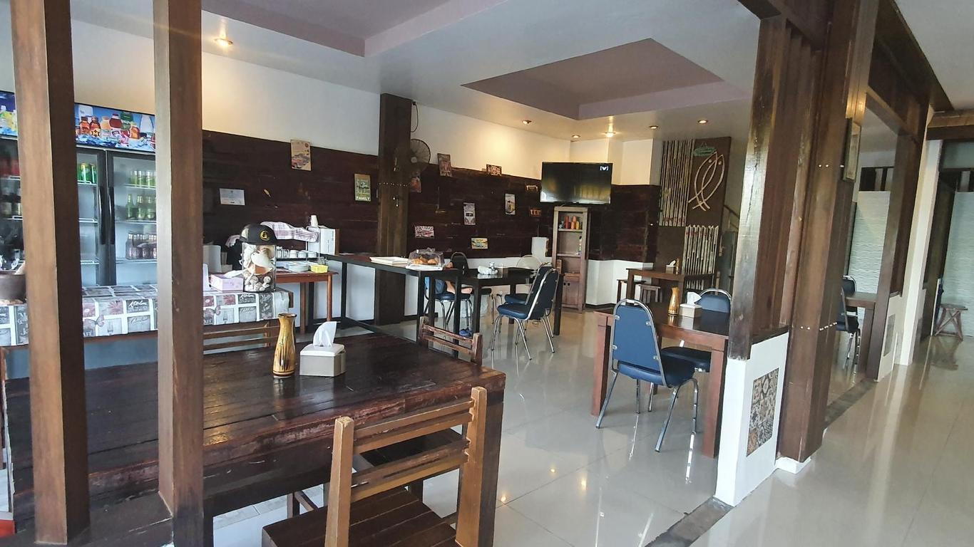 At Home Hotel & Service