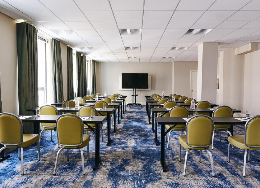 Conference room Photo