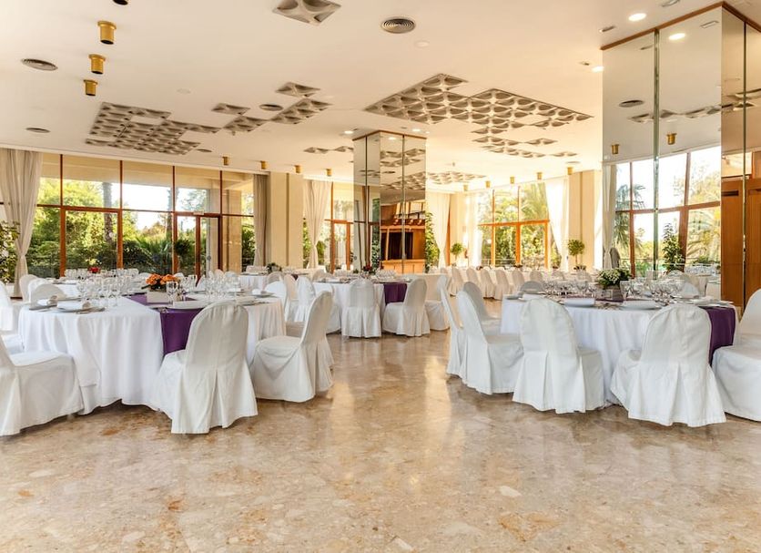 Banquet hall Photo