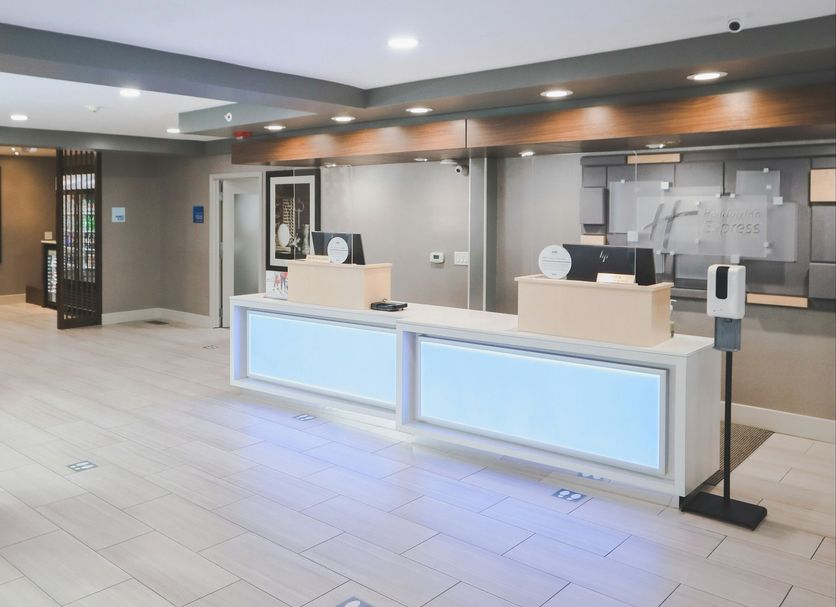 Front desk Photo