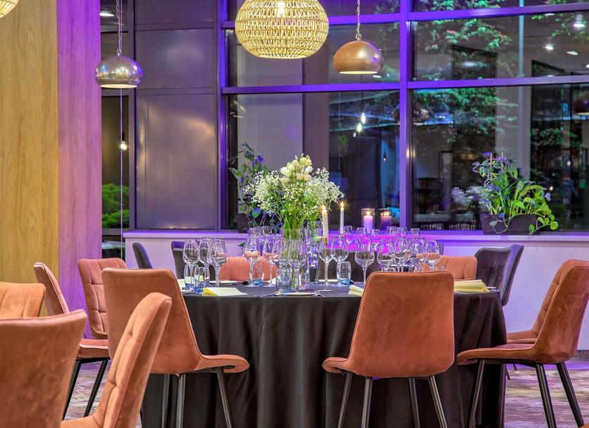 Banquet hall Photo