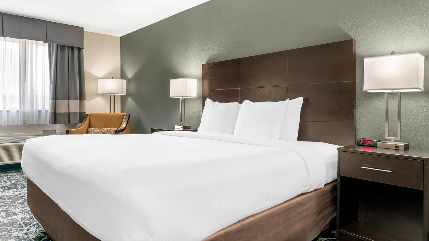 Quality Inn Grand Rapids South-Byron Center