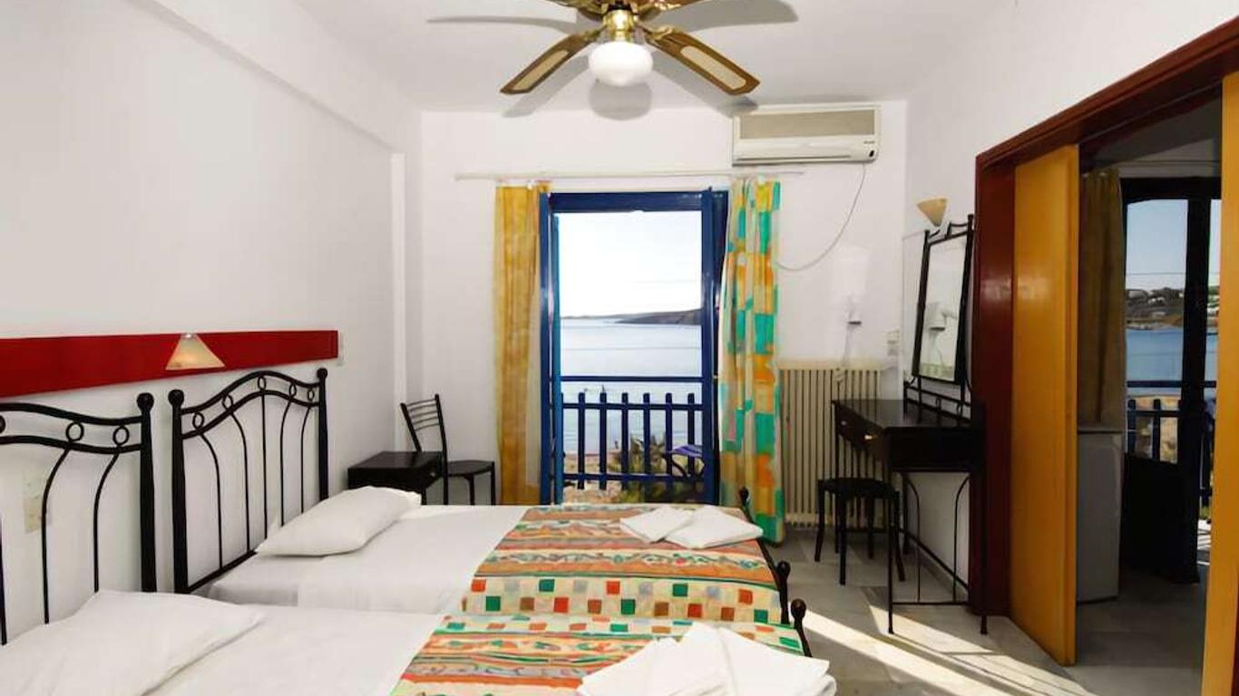 Hotel Paros