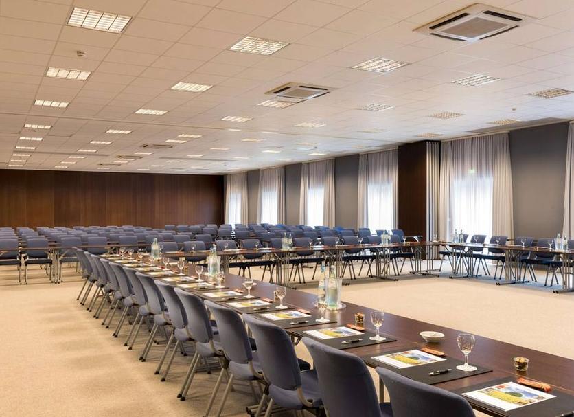 Conference room Photo
