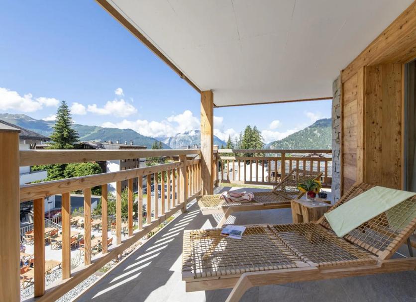 Balcony Photo