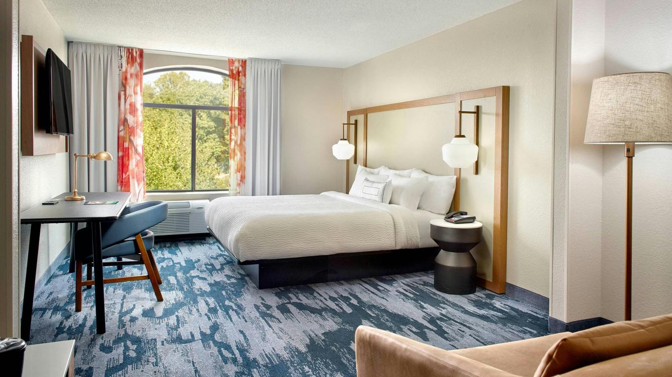 Fairfield by Marriott Inn & Suites Asheville Outlets