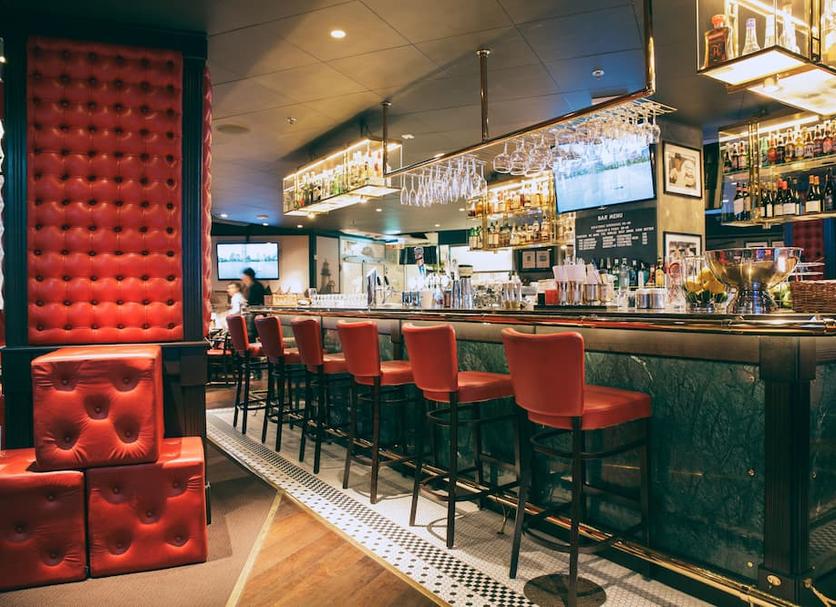 Bar Photo