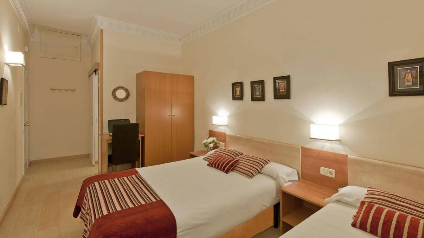 Hostal Central Barcelona