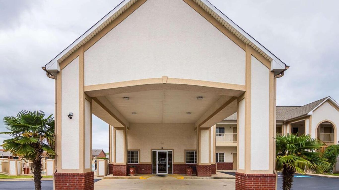 Econo Lodge Inn and Suites Bryant