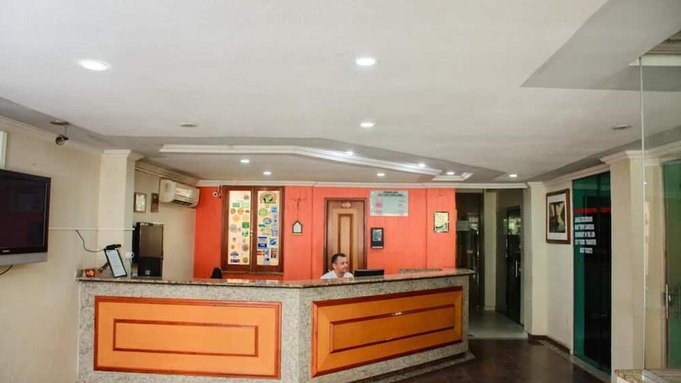 Hotel Dez De Julho