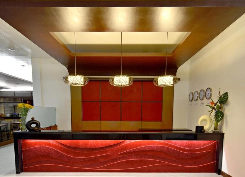 Front desk Photo