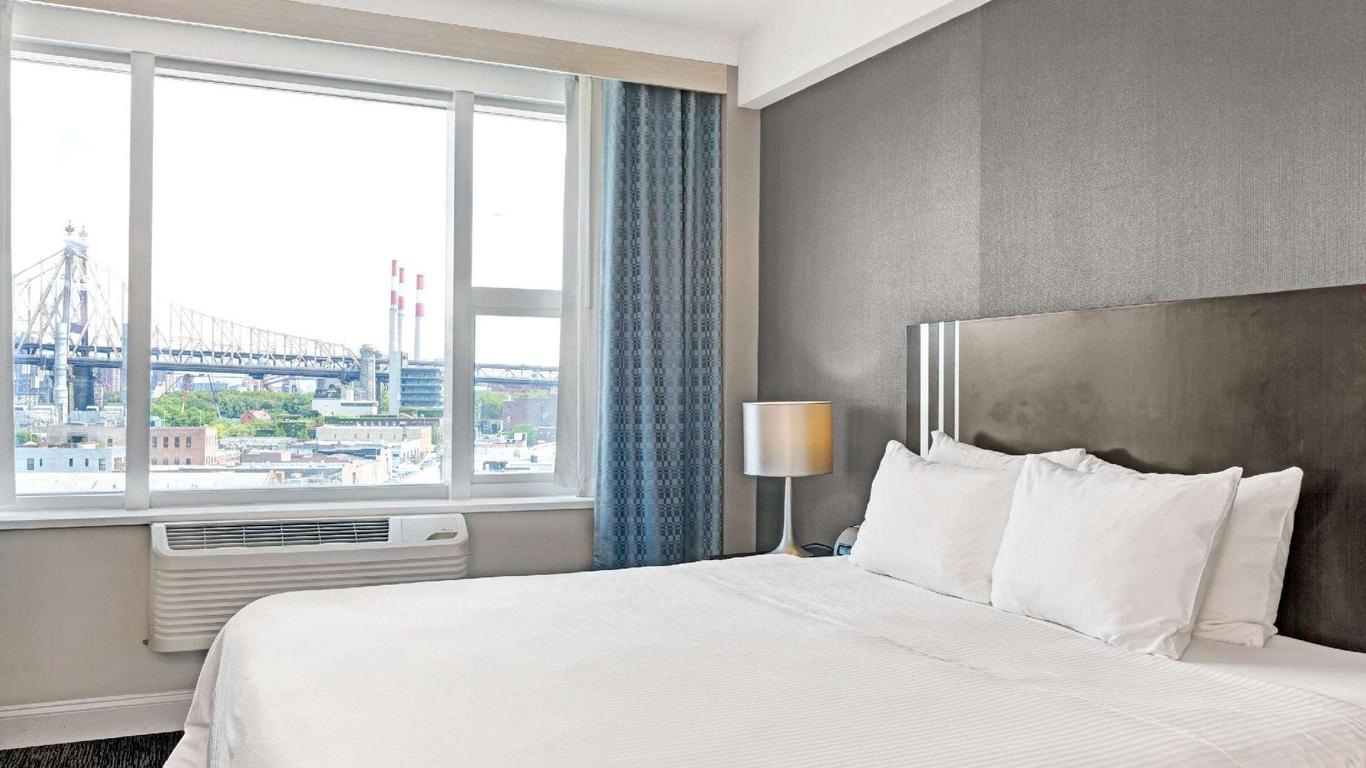 Wyndham Garden Long Island City