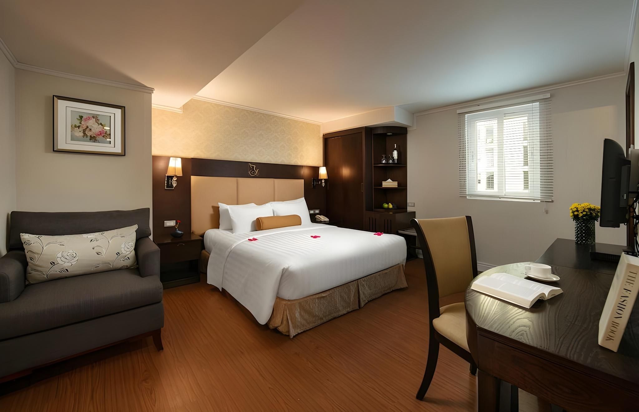 Bedroom