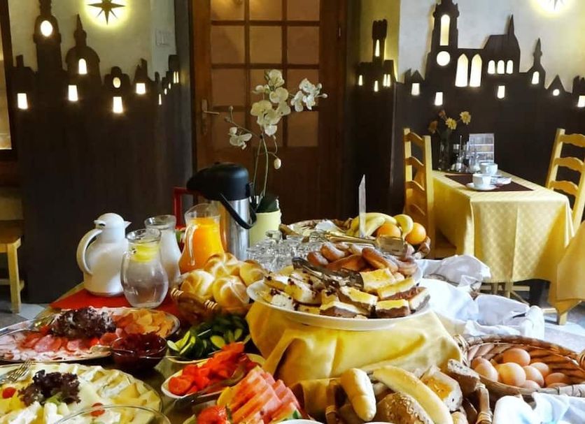 Buffet Photo