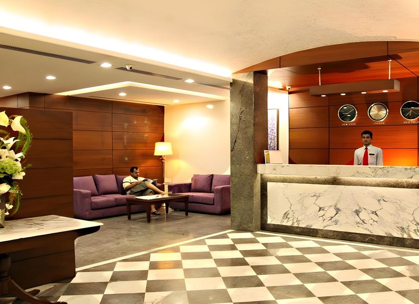 Front desk Photo