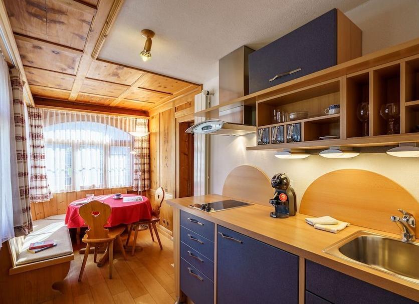 Kitchen Photo